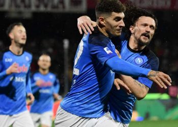 Nuk ndalet Napoli, tjetër fitore drejt titullit