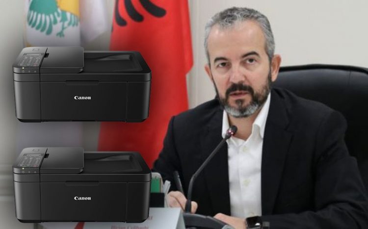 Celibashi merr me qira printerat e KQZ-së për 160 mln lekë, tenderi i denoncohet