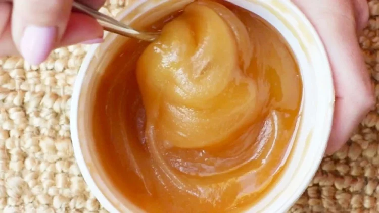 Mjaltë me kanellë, si të bëni vetë antibiotikun natyral