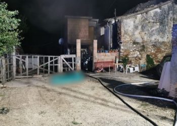 Tentoi të digjte ish-gruan me benzinë, del dëshmia e shqiptarit