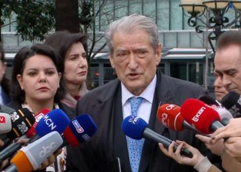 Berisha: McGonigal u përdor si vrasës me pagesë ndaj opozitës