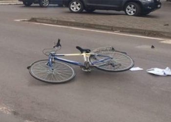 Berat, makina përplas 40-vjeçarin me biçikletë