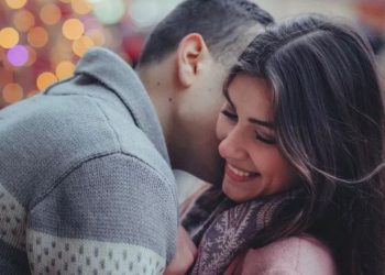 Tre shenjat e horoskopit që do të kenë fat në dashuri