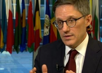 Këshilltari i DASH për Kosovë-Serbi: Duhen vendime të vështira