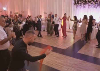 1 në 4 çifte në Shqipëri ndahen, rritet mosha e atyre që martohen