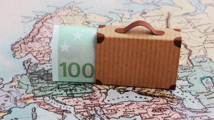 Paratë e emigrantëve, kryesojnë Italia dhe Anglia