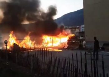 Digjet magazina në Durrës