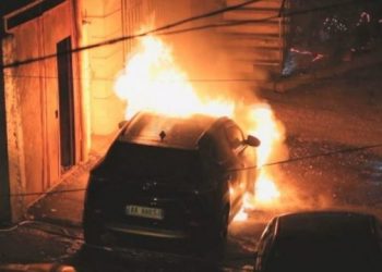 Djegiet e makinave në Vlorë, policia arreston 1 person