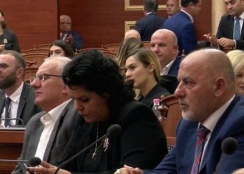 Zëvendësoi Rushajn, Petrit Doda regjistrohet si deputet i pavarur