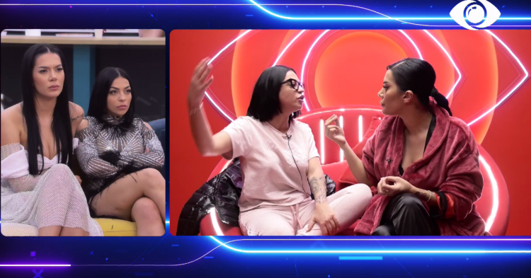 “Ndahen” Efi dhe Mikela, por biletën e kthimit e merr vetëm njëra