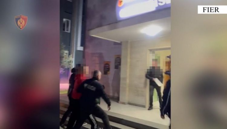 Kë do vriste? Arrestohet 49-vjeçari nga Fieri, i dënuar më parë