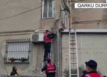 VIDEO/ Ç’po ndodh? Policia çmonton 47 kamera edhe në Durrës