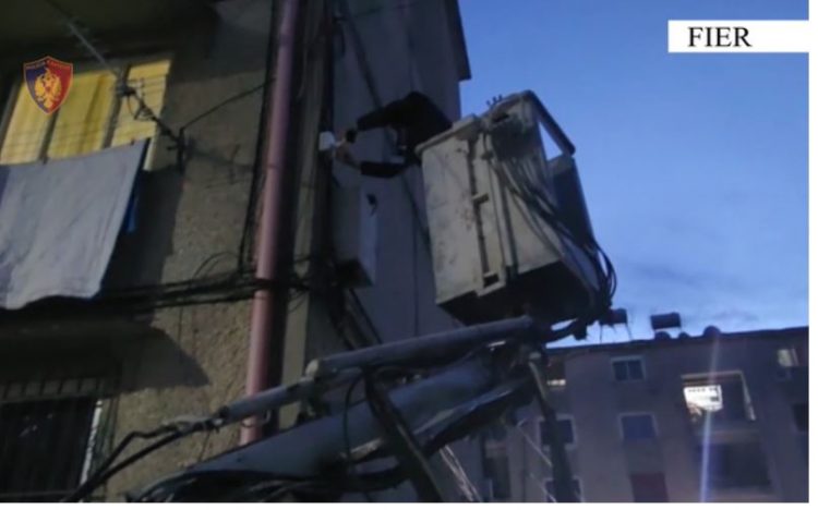 Krimi ka ‘pushtuar’ vendin, zbulohen kamera edhe në Fier e Lushnjë