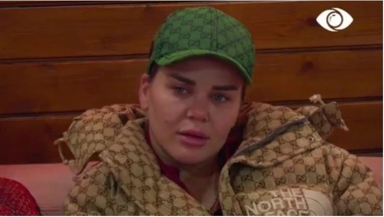 “Donte të më vriste”, Kejvina rrëfen dhunën barbare nga i dashuri