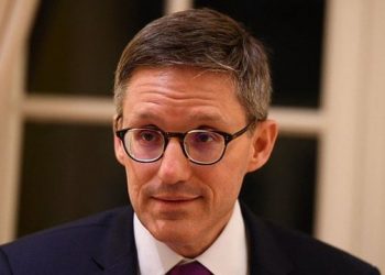 Chollet pas takimeve në Prishtinë: Vlerësojmë angazhimin e Kosovës