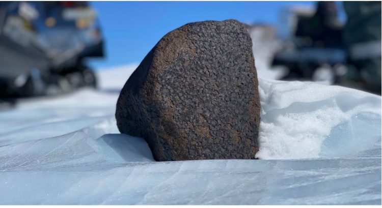 Zbulohet meteori i rrallë në Antarktidë