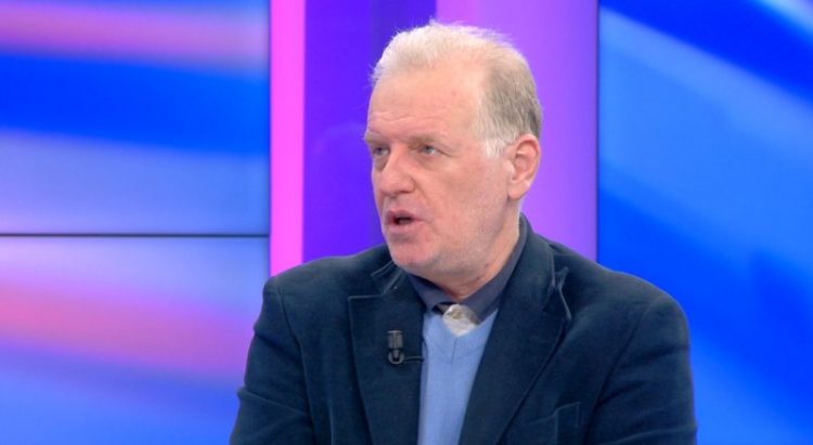 Përgjegjësia personale dhe peshku i qelbur nga koka