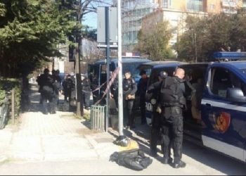 Ç’po ndodh? Policia dhe RENEA “zbarkojnë” te Liqeni i Thatë