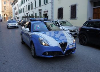 Grabiti një grua dhe mbylli në dollap, ja si e pëson shqiptari