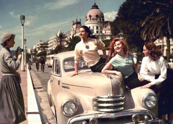 Ndryshimi mes etiketimeve ”Vintage” dhe ”Retro”