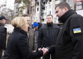 Giorgia Meloni gjatë vizitës në Kiev: Ne jemi me ju