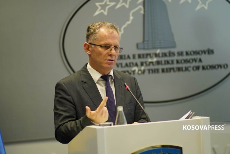 Bislimi: Plani franko-gjerman nënkupton njohje de-facto të Kosovës