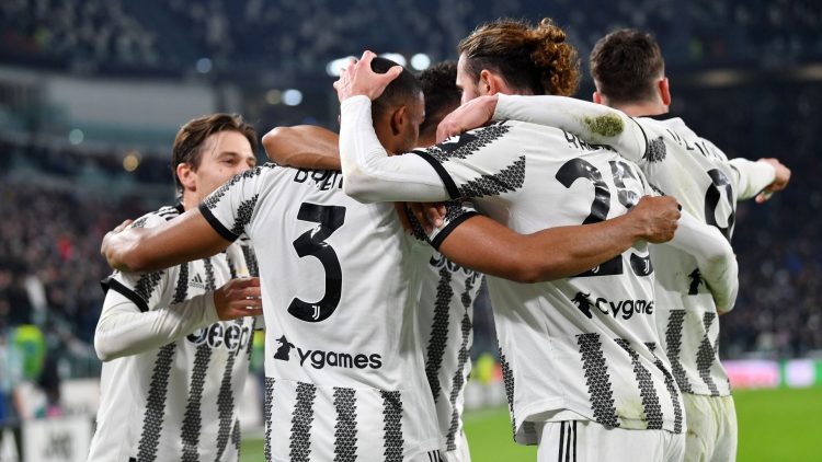 VIDEO – Juventus fiton me ‘shpirt ndër dhëmbë’, kap vendin e 9