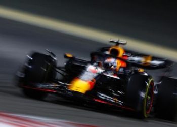 Formula 1, Verstappen “super” në provat e fundit