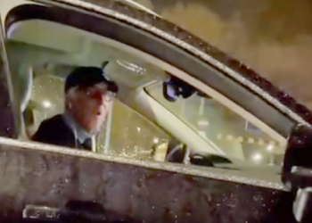 Gasperini acarohet me tifozët e Milanit (VIDEO)