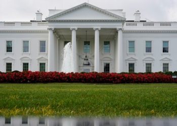 Shtëpia e Bardhë: Nëse Kina i ofron ndihmë ushtarake Rusisë, do …