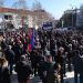 FOTO/ Berisha nis marshimin me protestuesit
