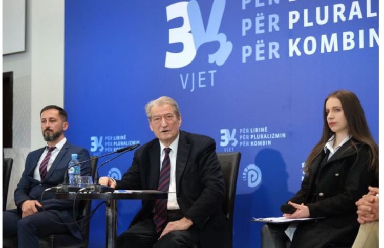 Berisha: Qeveria vodhi 122 miliard lekë në vit të shqiptarëve