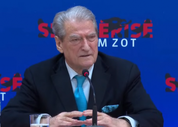 ‘Rama krim-ministër’,Berisha: Skandali i vjedhjeve bllokoi Kuvendin