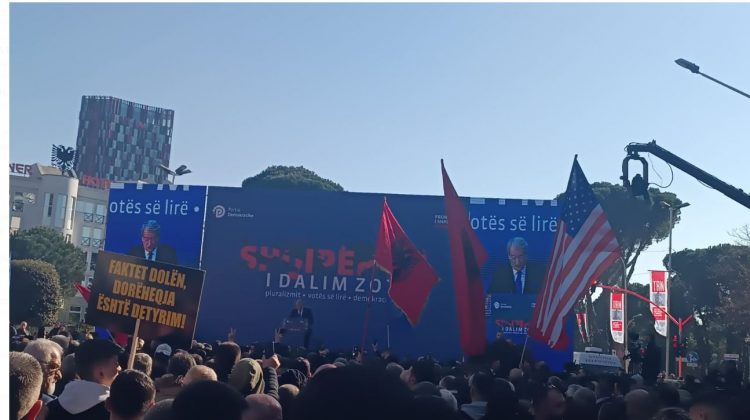 ‘O besëprerë!’, Berisha-Ramës: Jep dorëheqjen, i bëre atentat…