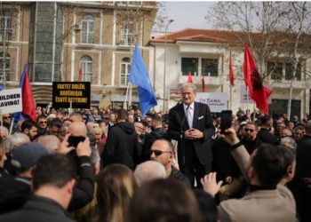 Berisha: Rama presion ministrave që të firmosin për inceneratorët