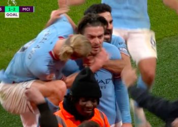 City mposht Arsenalin, merr kreun e Premier League