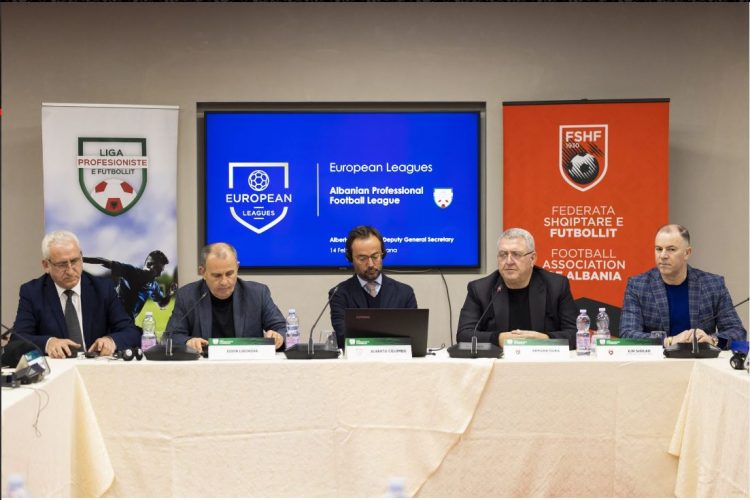 Sekretari i Përgjithshëm i Ligave Europiane viziton Shqipërinë: Futbolli këtu ka bërë hapa madhorë përpara