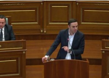 Kurti dhe Abdixhiku ‘përplasen’ për Asocacionin