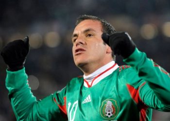 Ikona e futbollit në Meksikë hetohet për trafik droge