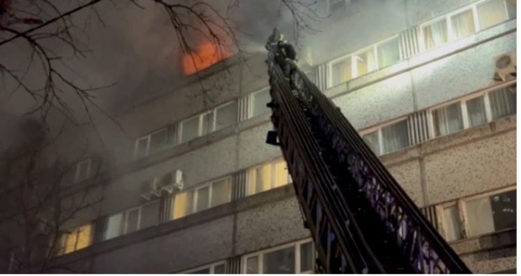 Zjarr në një hotel në Moskë, 6 të vdekur