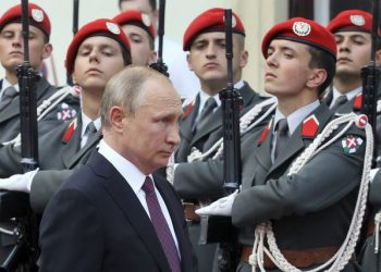 Media serbe sulmon Putin: Imazhi i tij është shkatërruar