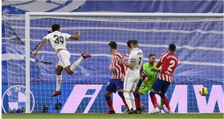 Reali bllokohet në derbi, buzëqesh Barcelona