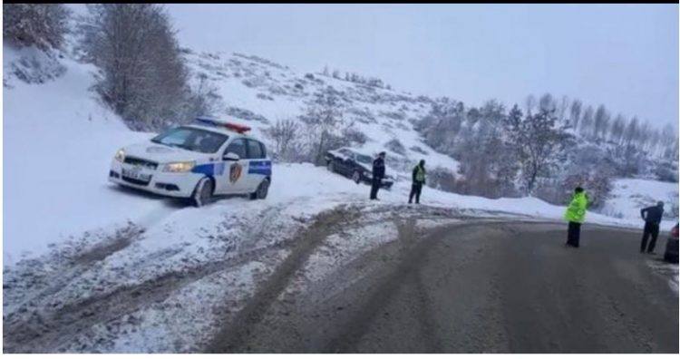 Rruga e Arbrit me prezencë akulli, Dibra përfshihet nga i ftohti