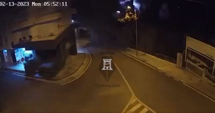 VIDEO/ Dalin pamjet, ja si ‘shpërtheu’ hoteli në Sarandë