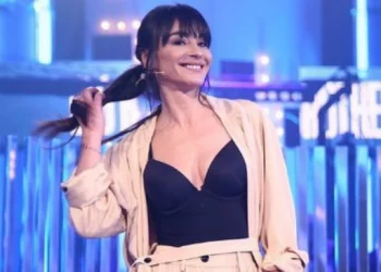 Lekatari: Është shumë e shëndetshme që adoleshentet të mastrubohen