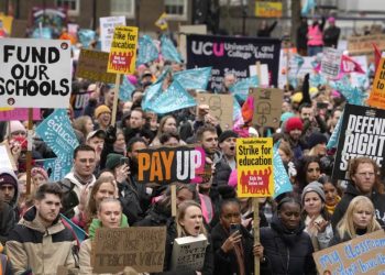 Protesta masive, ç’po ndodh në Britani