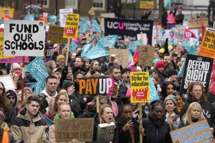 Protesta masive, ç’po ndodh në Britani