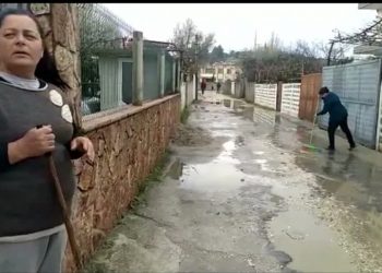 Banorët e Mbrostarit paralajmërojnë qeverinë