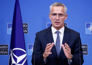 Pezullimi i START-it/ Stoltenberg fton Putinin për rishqyrtim