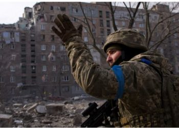 Sirenat për sulm ajror u dëgjuan në disa rajone të Ukrainës